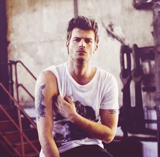 @Mrkivanc sticker 10