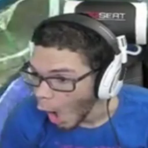 Nairo Reacts sticker 2