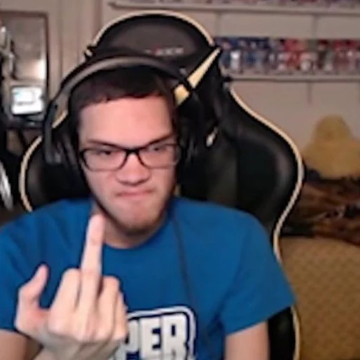 Nairo Reacts sticker 5