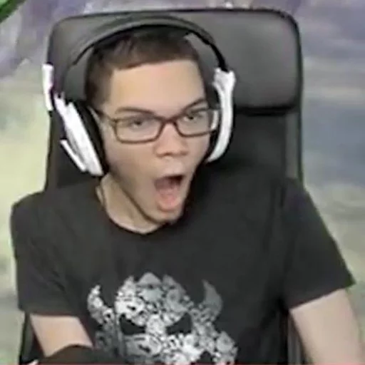Nairo Reacts sticker 7