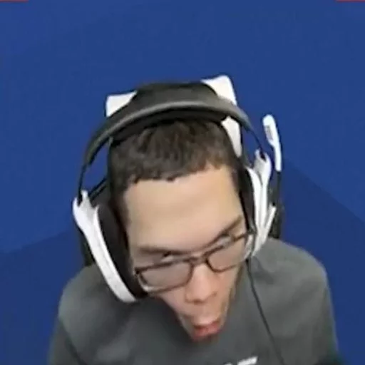 Nairo Reacts sticker 9