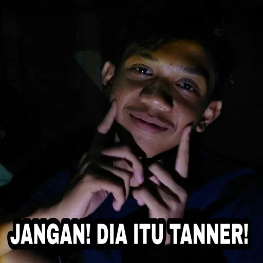 WWGARISKERAS sticker 5