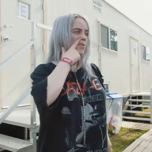 Billie Eilish GGG_i 🕸 sticker 5